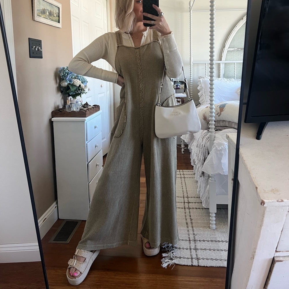 NWT Easel Jumpsuit